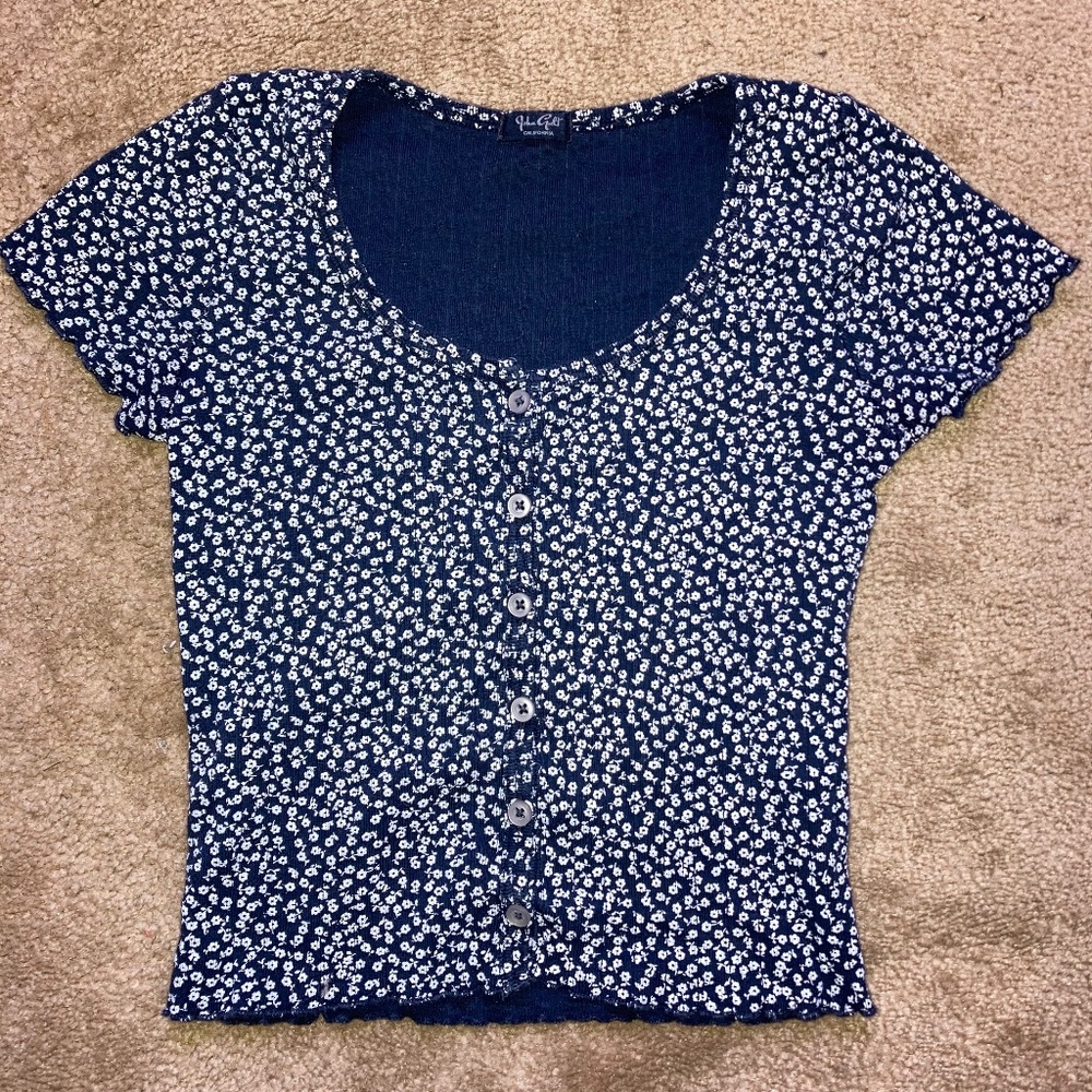 Brandy Melville floral top blue